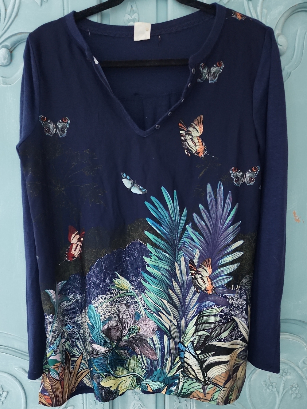 Anthropologie Akemi + Kin Navy Floral & Butterfly Print Top